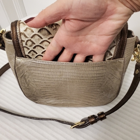 Brahmin Sonny Croc Print Leather Crossbody, Classic w/goldtone hardware - Picture 8 of 15